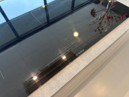 02356 - Grijs betonlook eilandkeuken