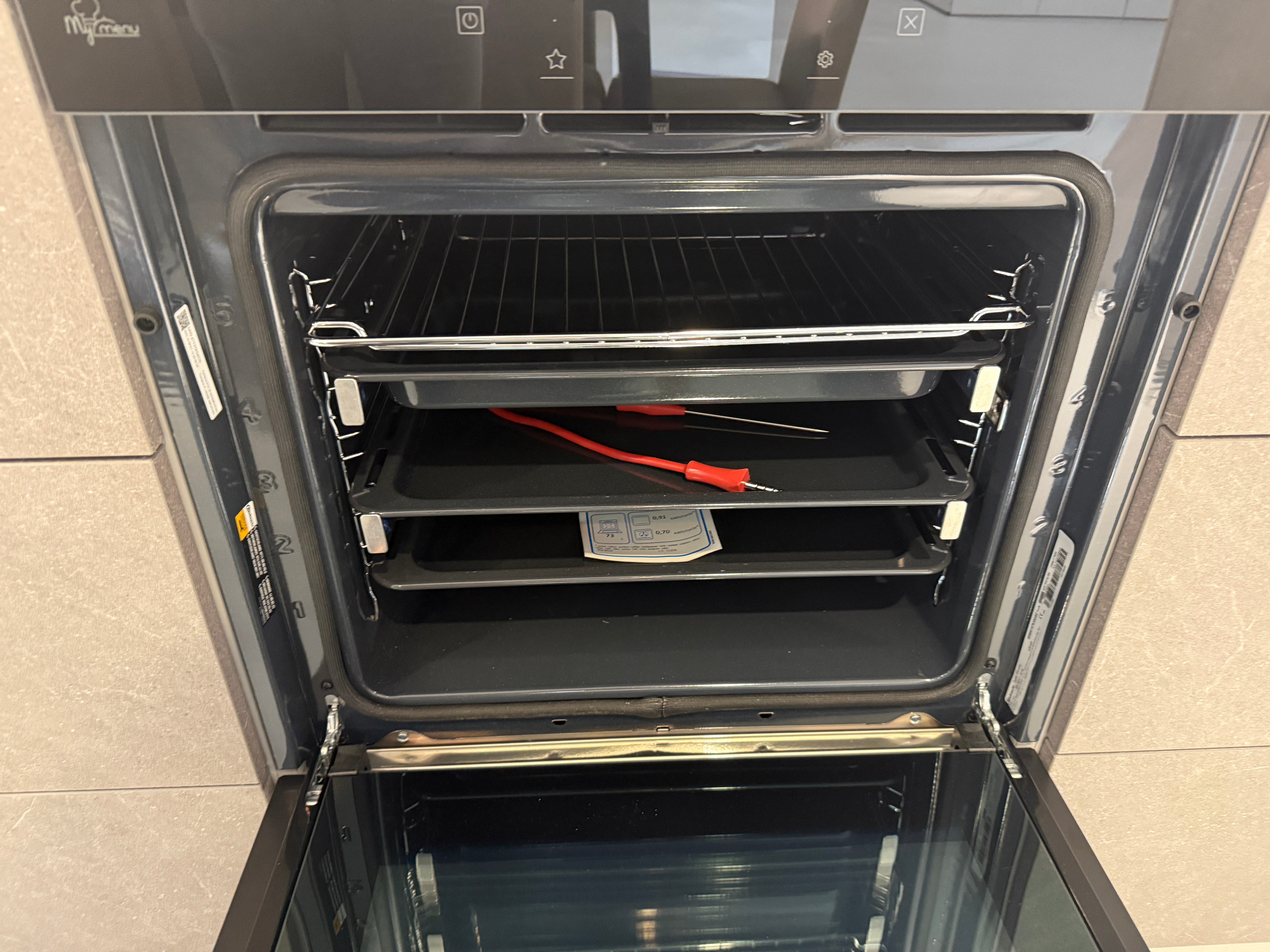 02374 - Grijze Nobilia keuken