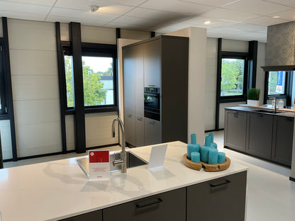 02398 - Moderne schiereiland keuken