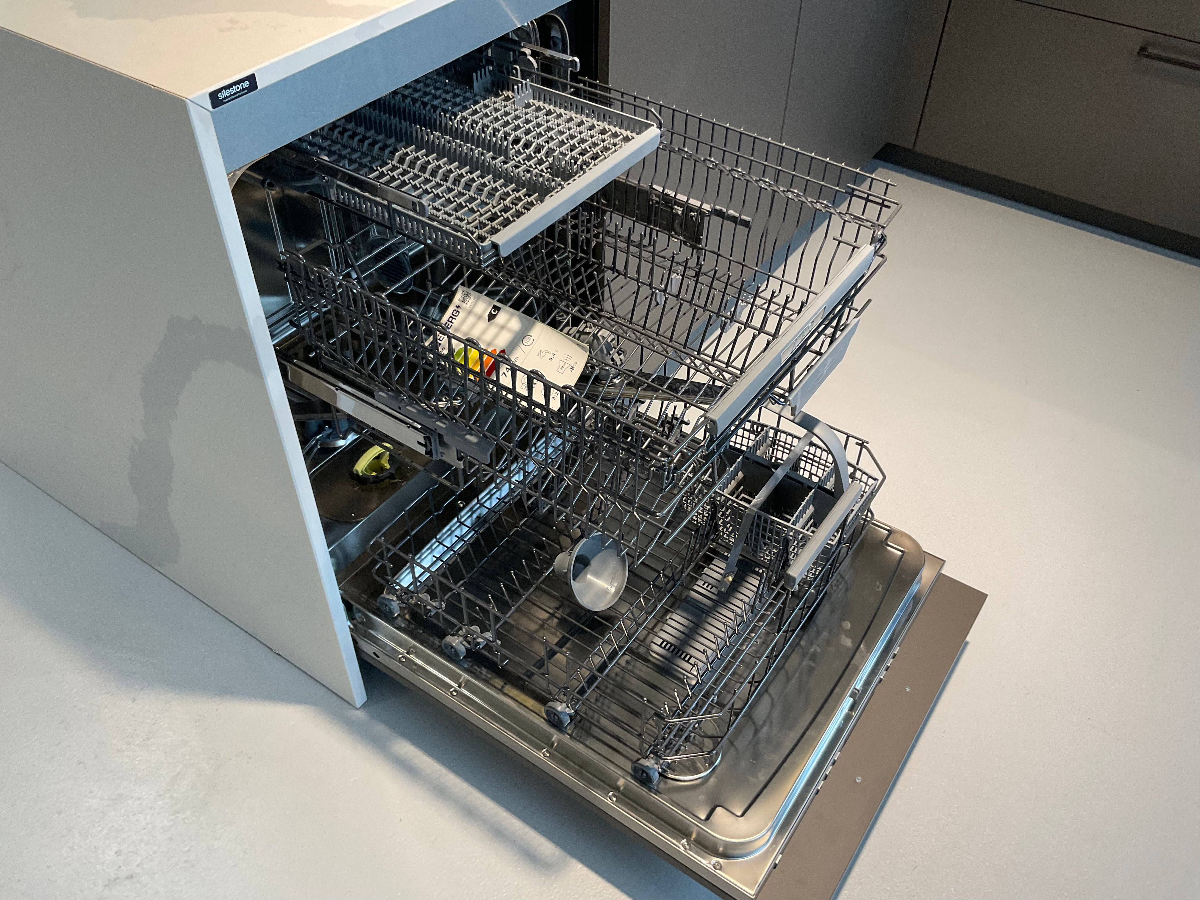 02398 - Moderne schiereiland keuken