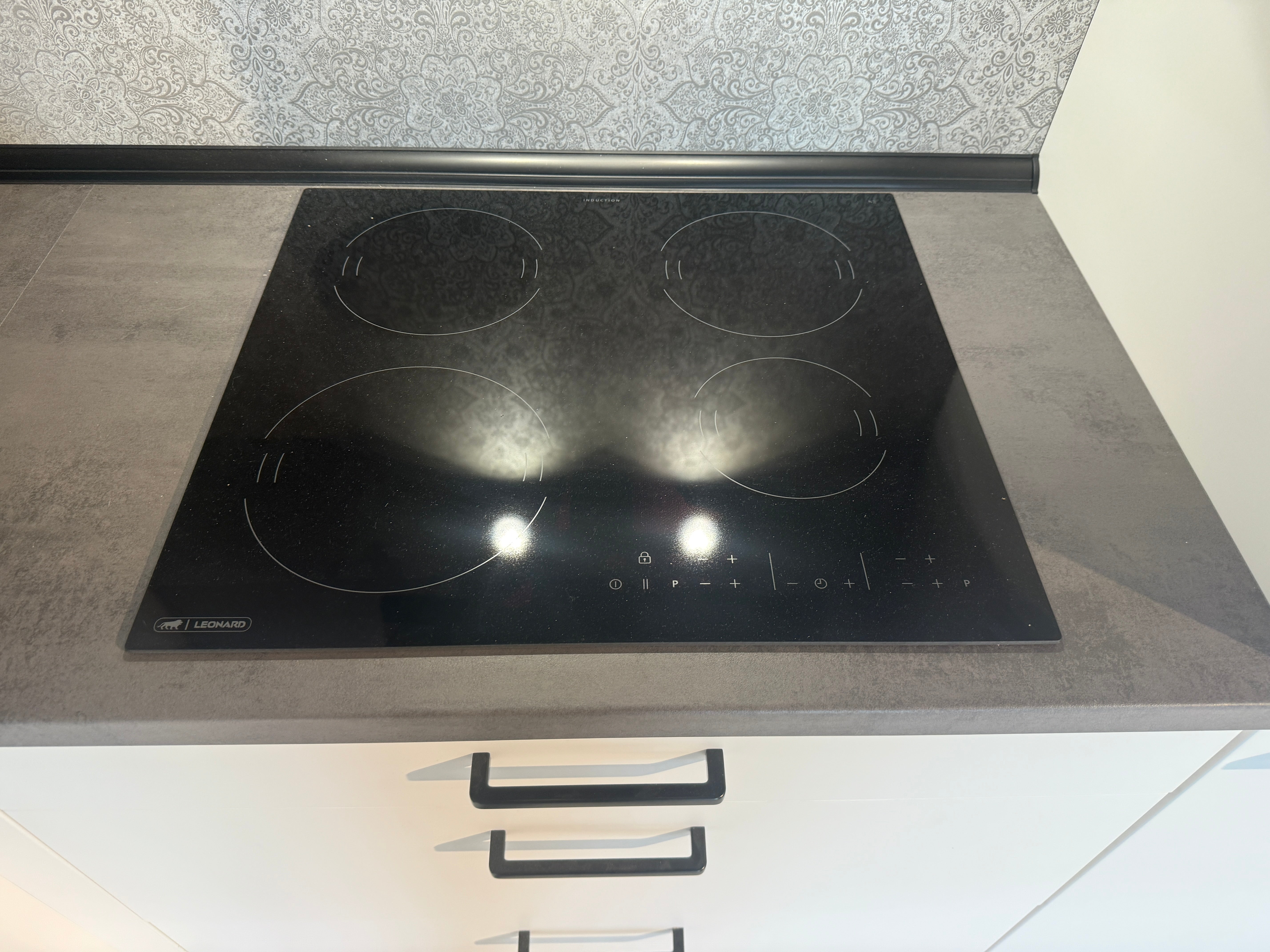 02386 - Witte hoekkeuken