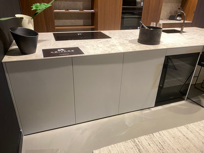 02448 - Eiken fineer eilandkeuken