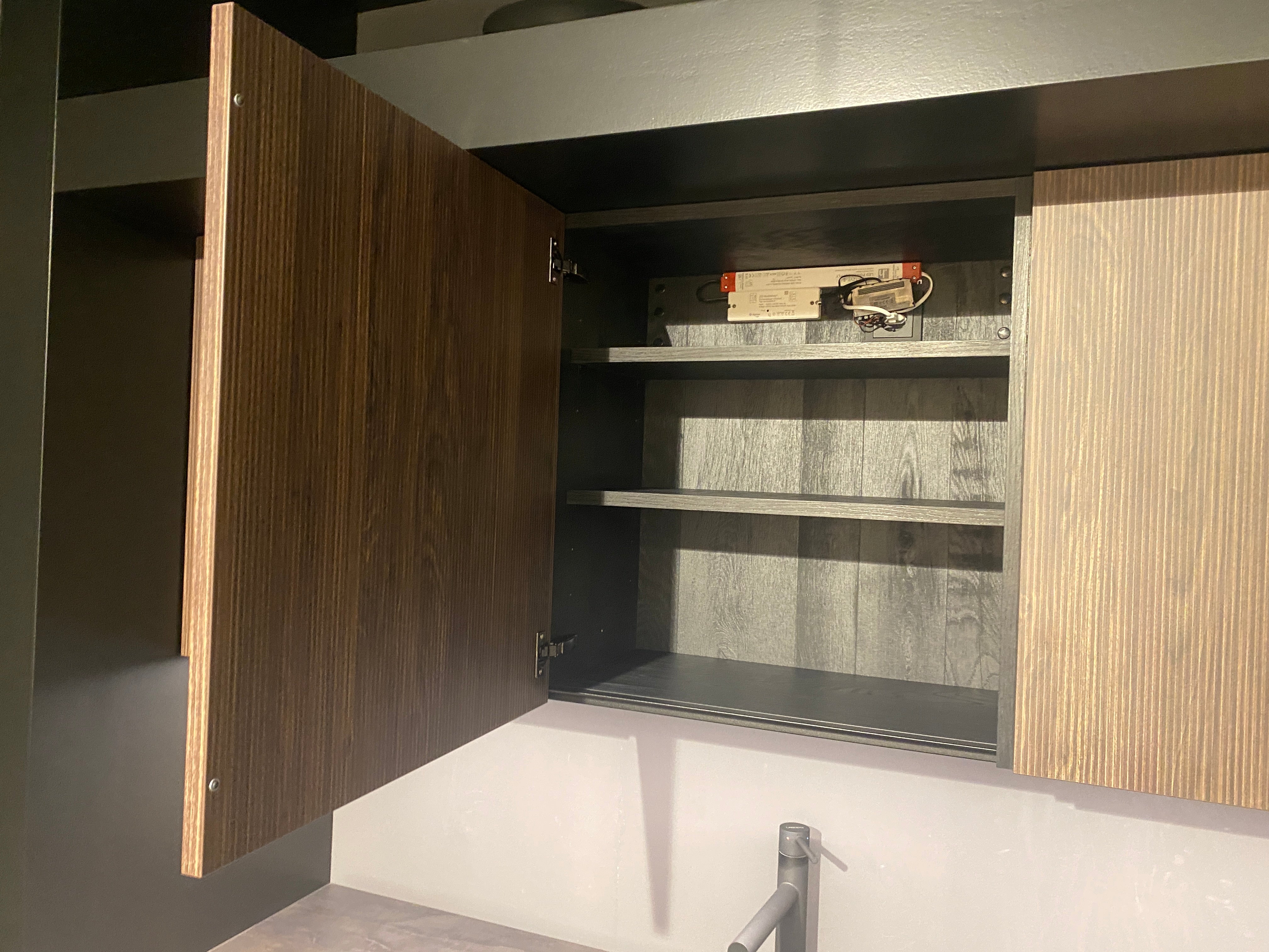 02510 - Moderne Rotpunkt keuken