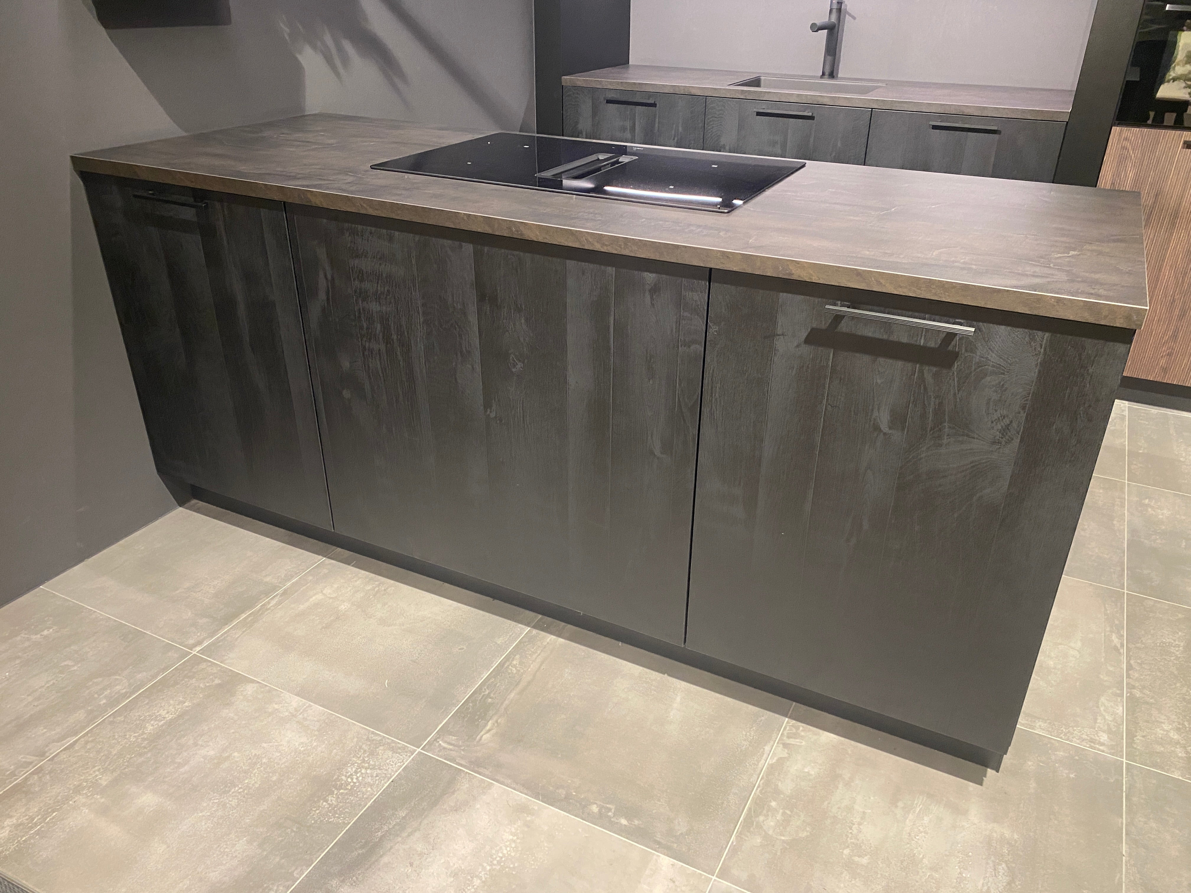 02510 - Moderne Rotpunkt keuken