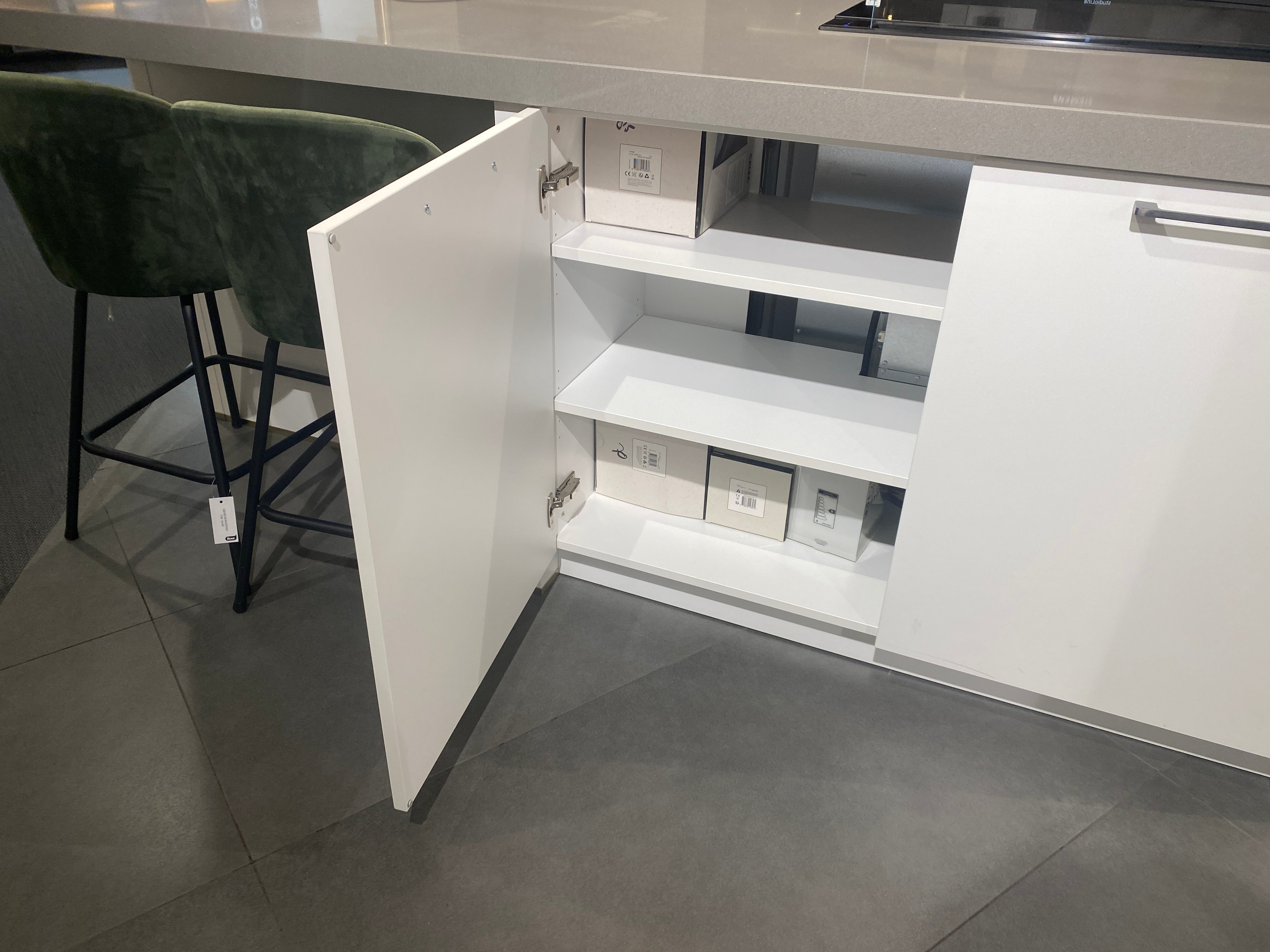 02516 - Häcker systemat eilandkeuken