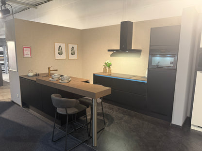 02658 - Nobilia moderne eilandkeuken