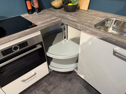 02556 - Hoogglans witte hoekkeuken