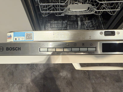 02556 - Hoogglans witte hoekkeuken