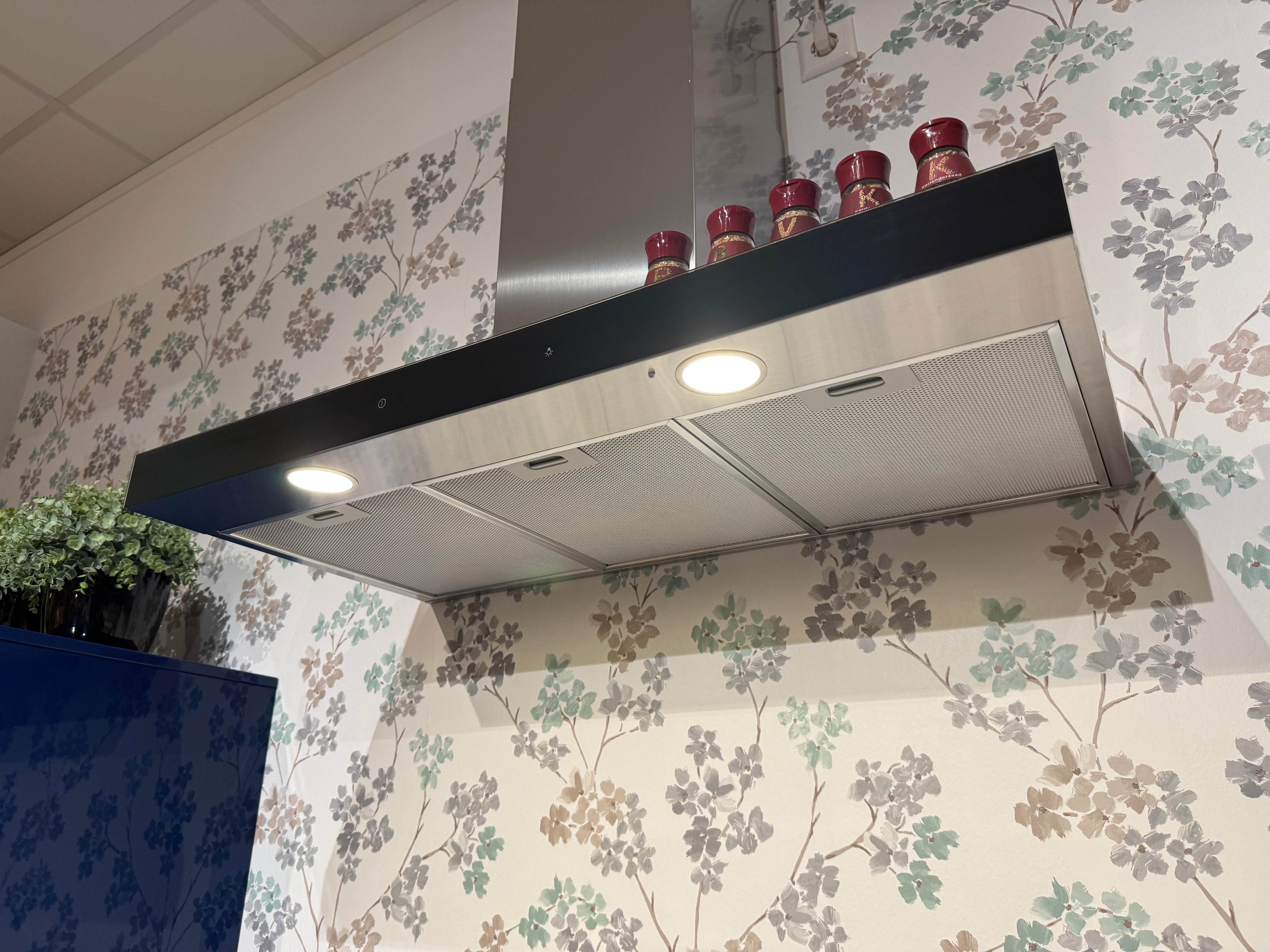 02558 - Nachtblauwe hoekkeuken