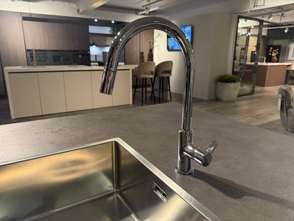 02578 - Moderne betonlook eilandkeuken