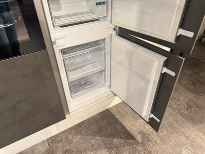 02578 - Moderne betonlook eilandkeuken