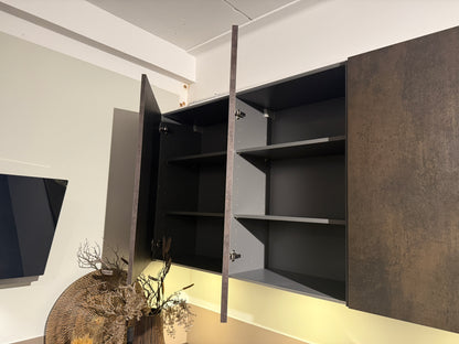 02584 - Nolte hoekkeuken met kastenwand