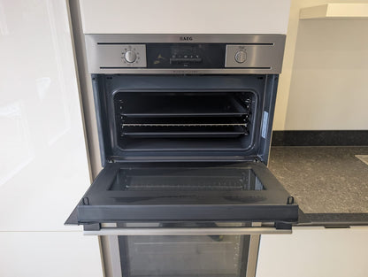 02294 - Witte Siematic hoekkeuken