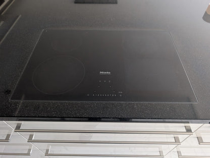 02098 - Moderne eilandkeuken