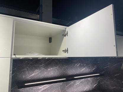 02642 - Moderne hoogglans lak alpine witte keuken