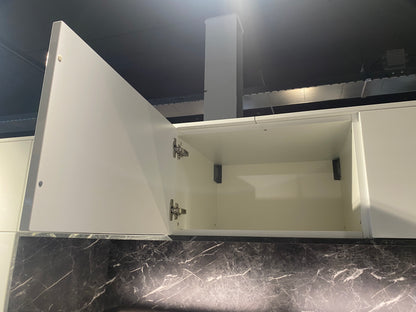 02642 - Moderne hoogglans lak alpine witte keuken