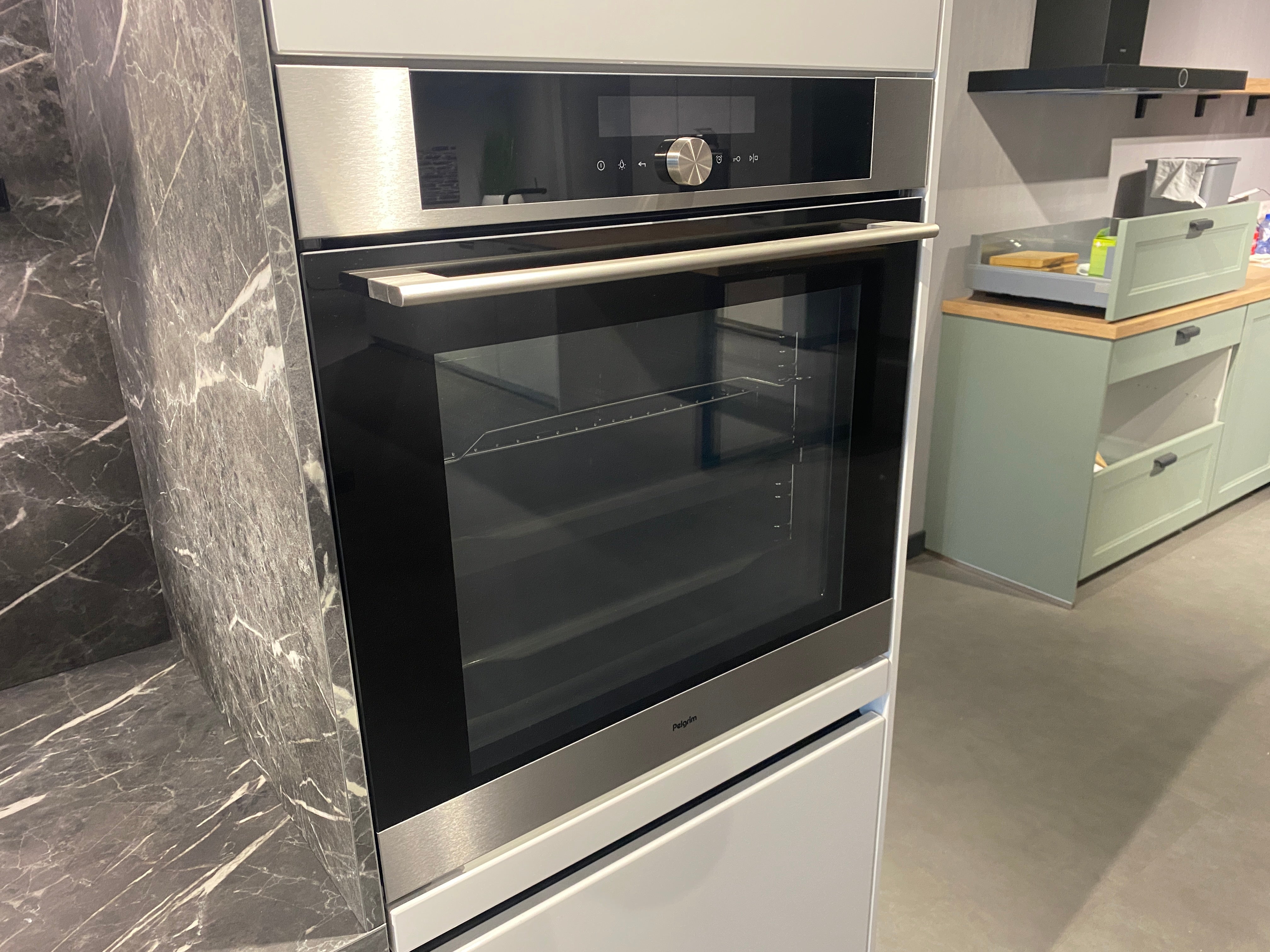 02642 - Moderne hoogglans lak alpine witte keuken