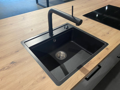 02646 - Grijze eilandkeuken met bar