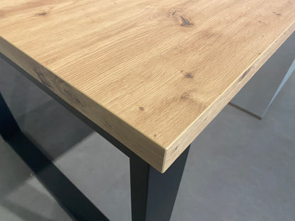 02646 - Grijze eilandkeuken met bar