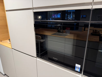 02762 - Mano beige moderne keuken met tafel