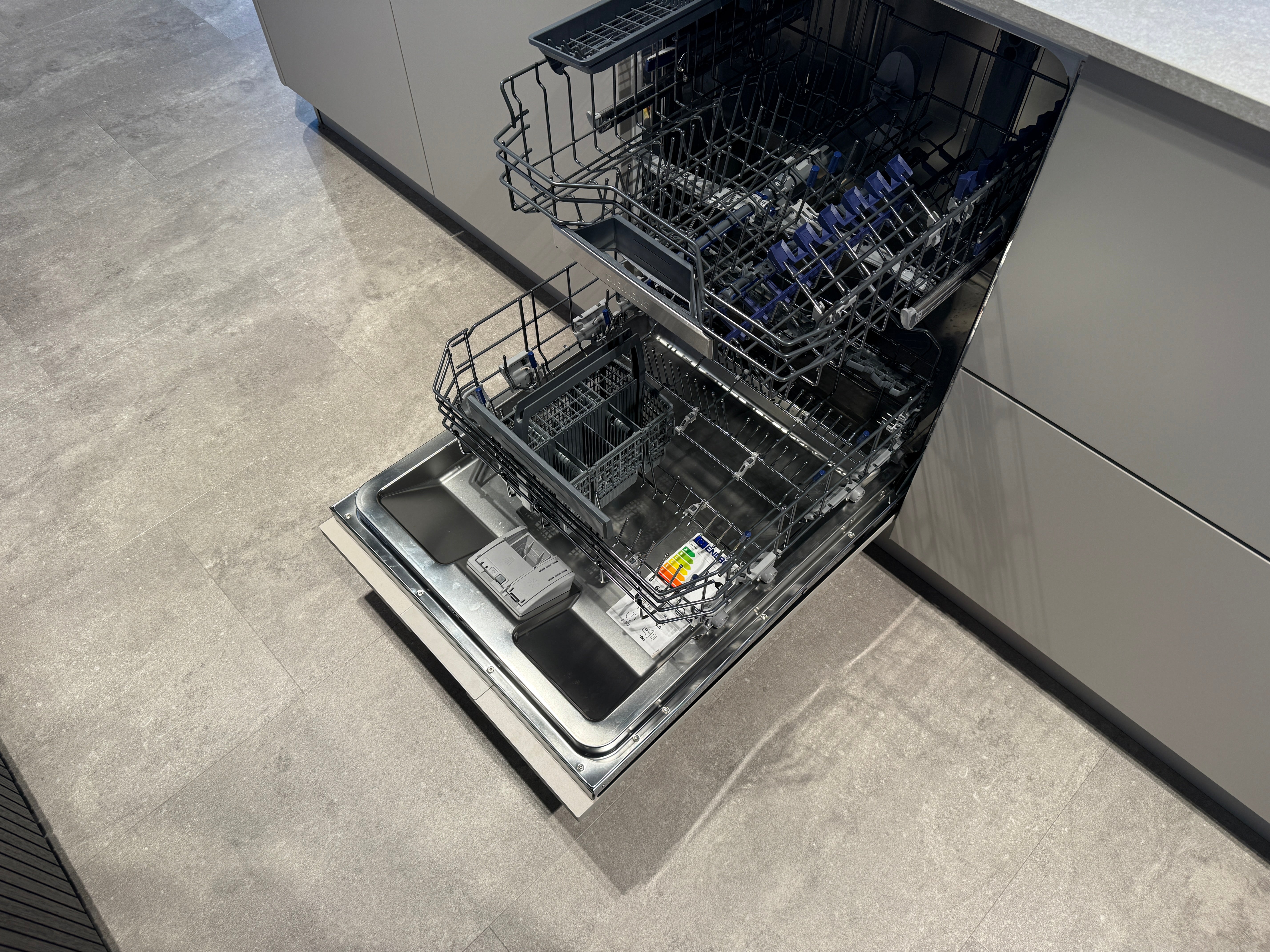 02760 - Beige Kvik eilandkeuken