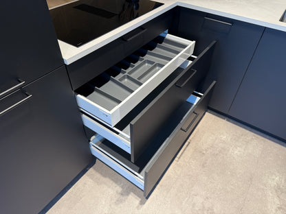 02774 - Moderne schiereiland keuken