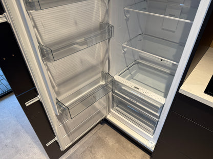 02774 - Moderne schiereiland keuken