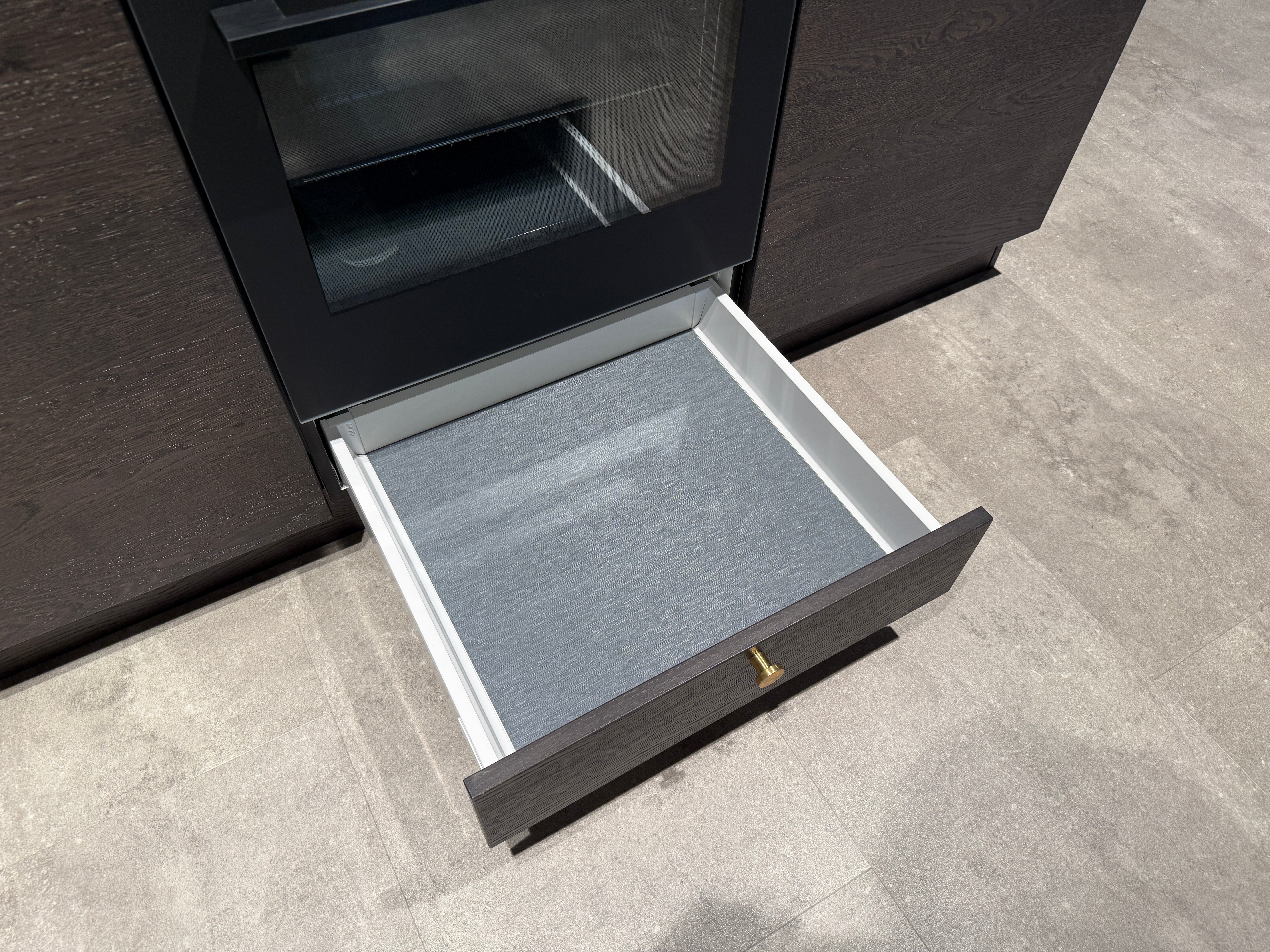 02768 - Moderne schiereiland keuken