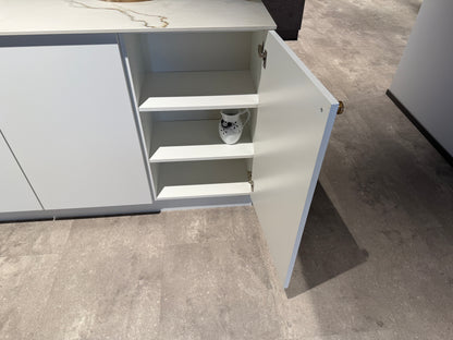 02768 - Moderne schiereiland keuken