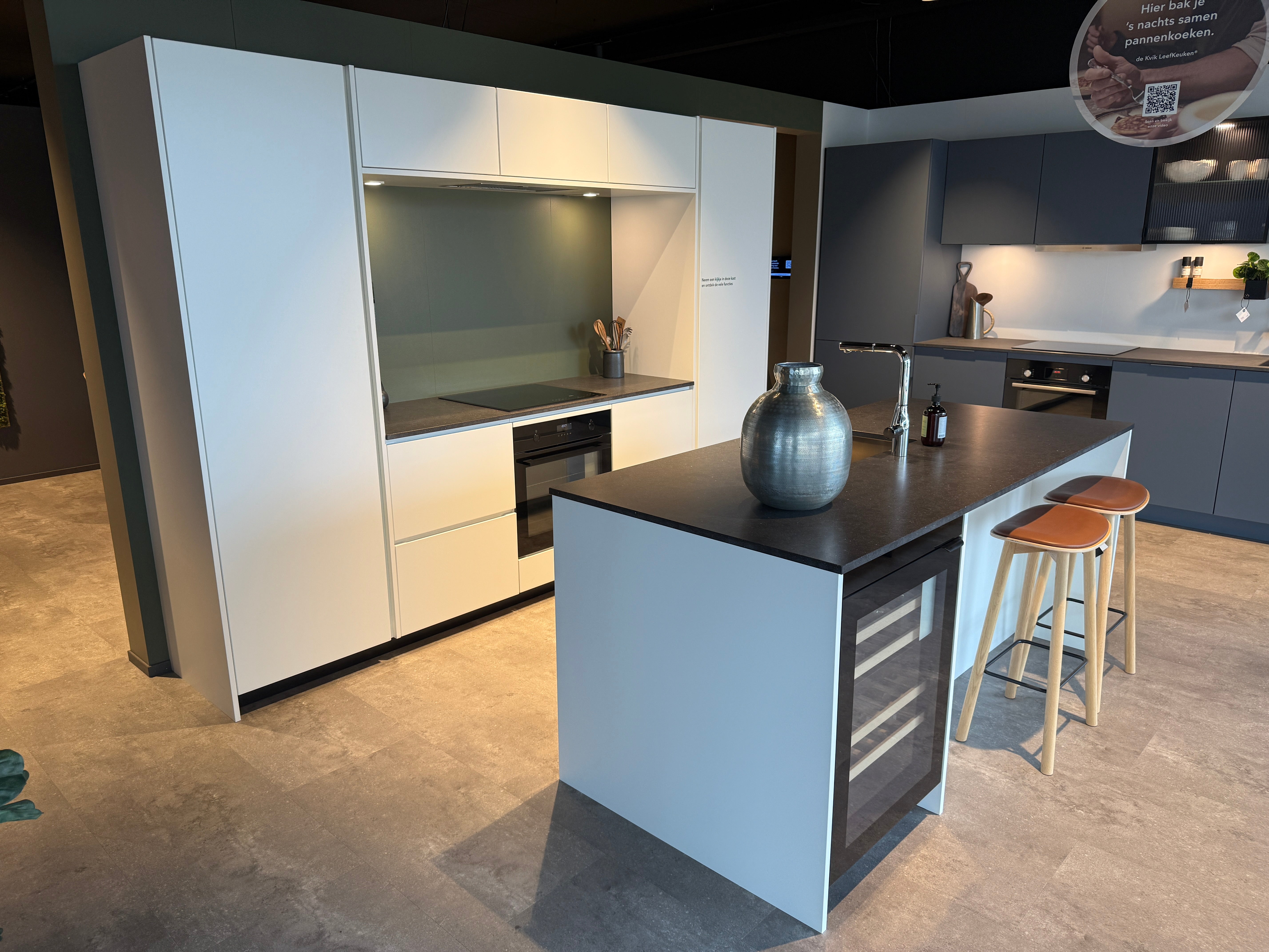 02776 - Mano white Kvik eilandkeuken