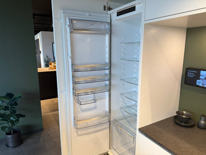 02776 - Mano white Kvik eilandkeuken