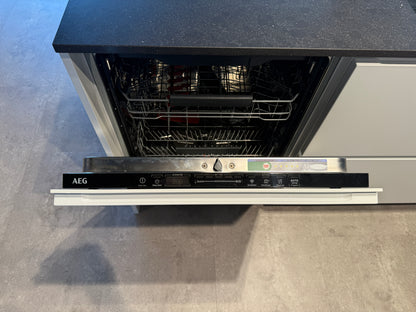 02776 - Mano white Kvik eilandkeuken