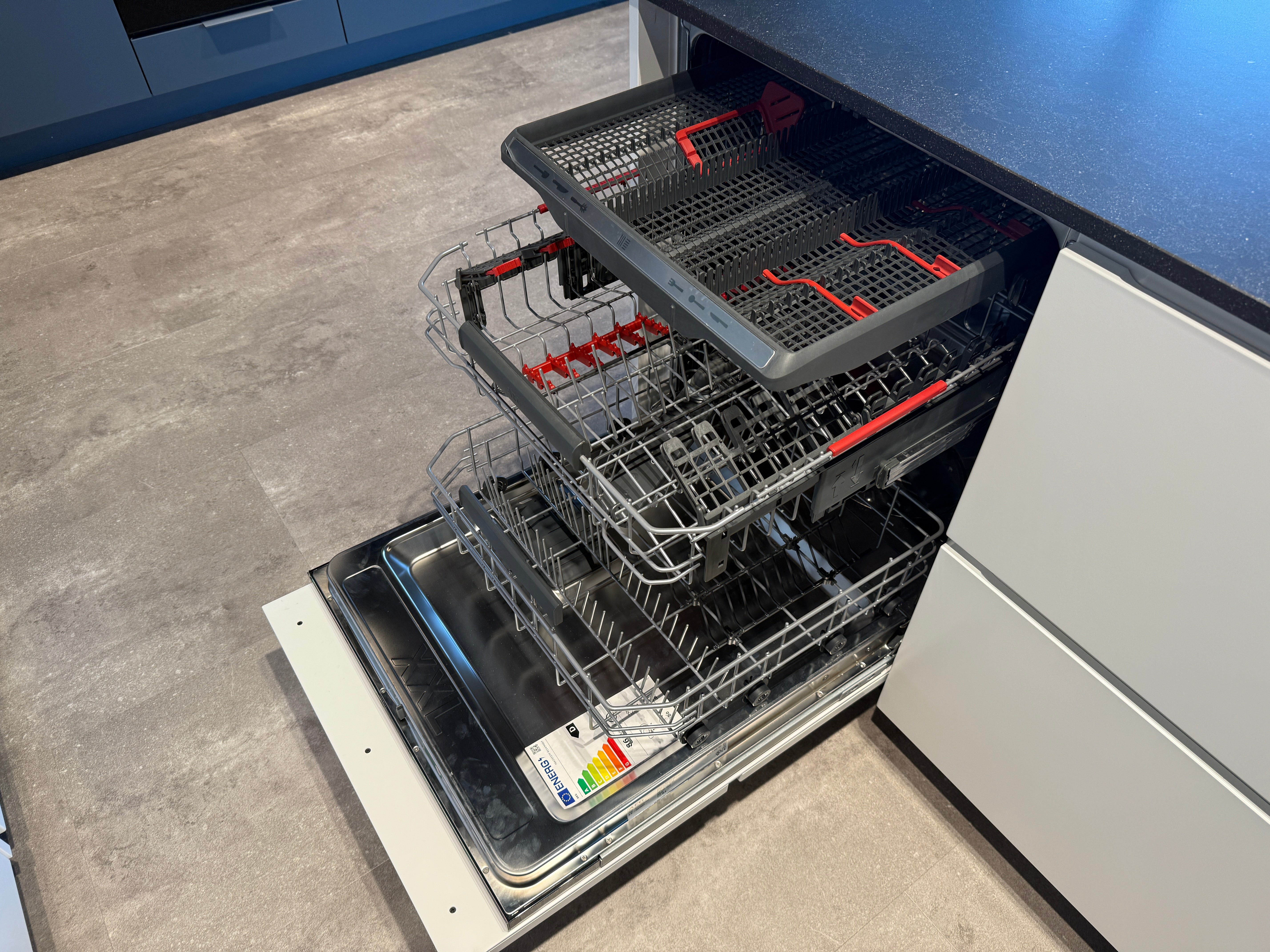 02776 - Mano white Kvik eilandkeuken