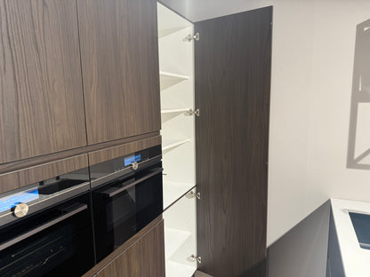 03060 - Donker eiken fineer eilandkeuken