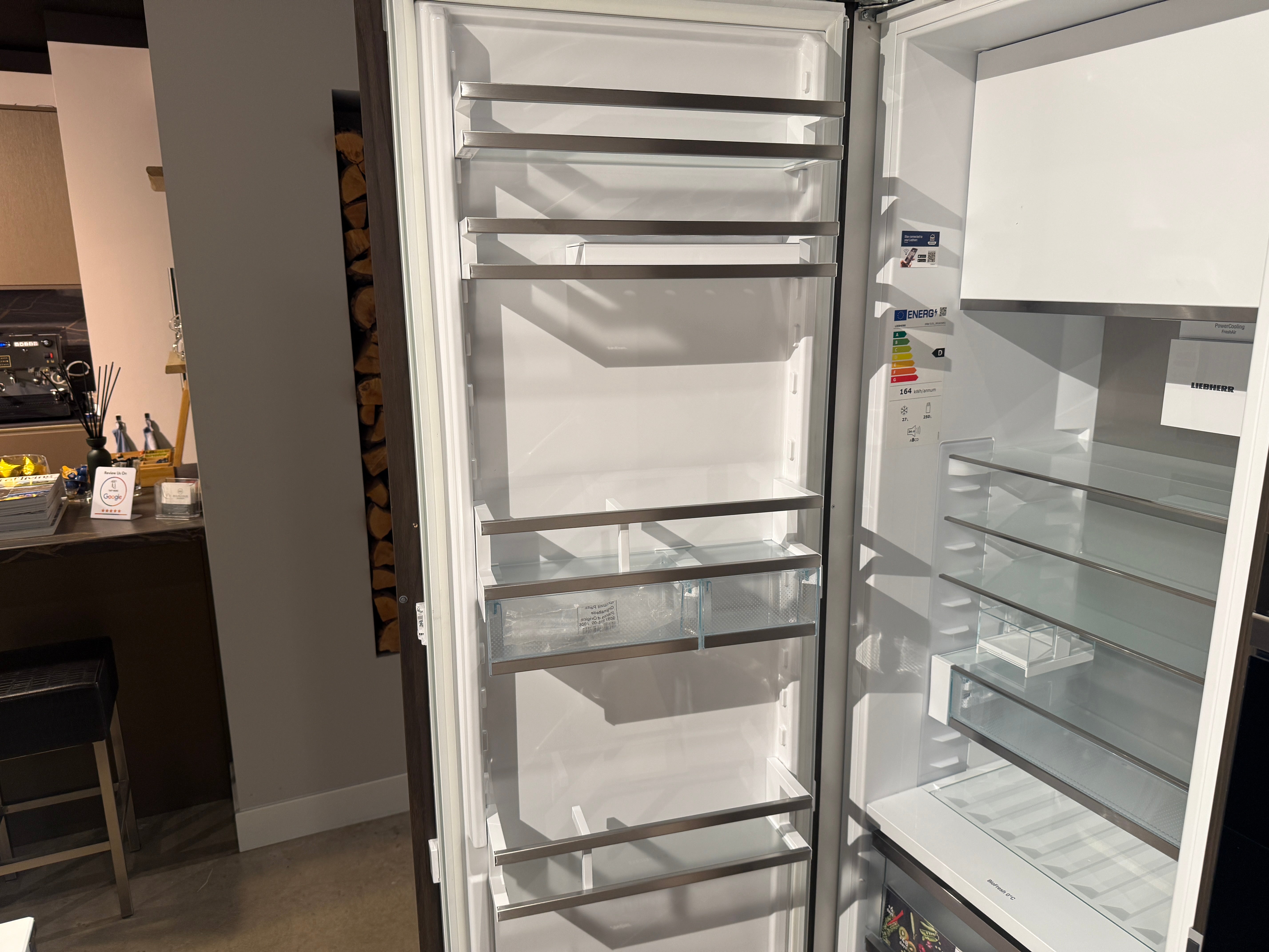 03060 - Donker eiken fineer eilandkeuken