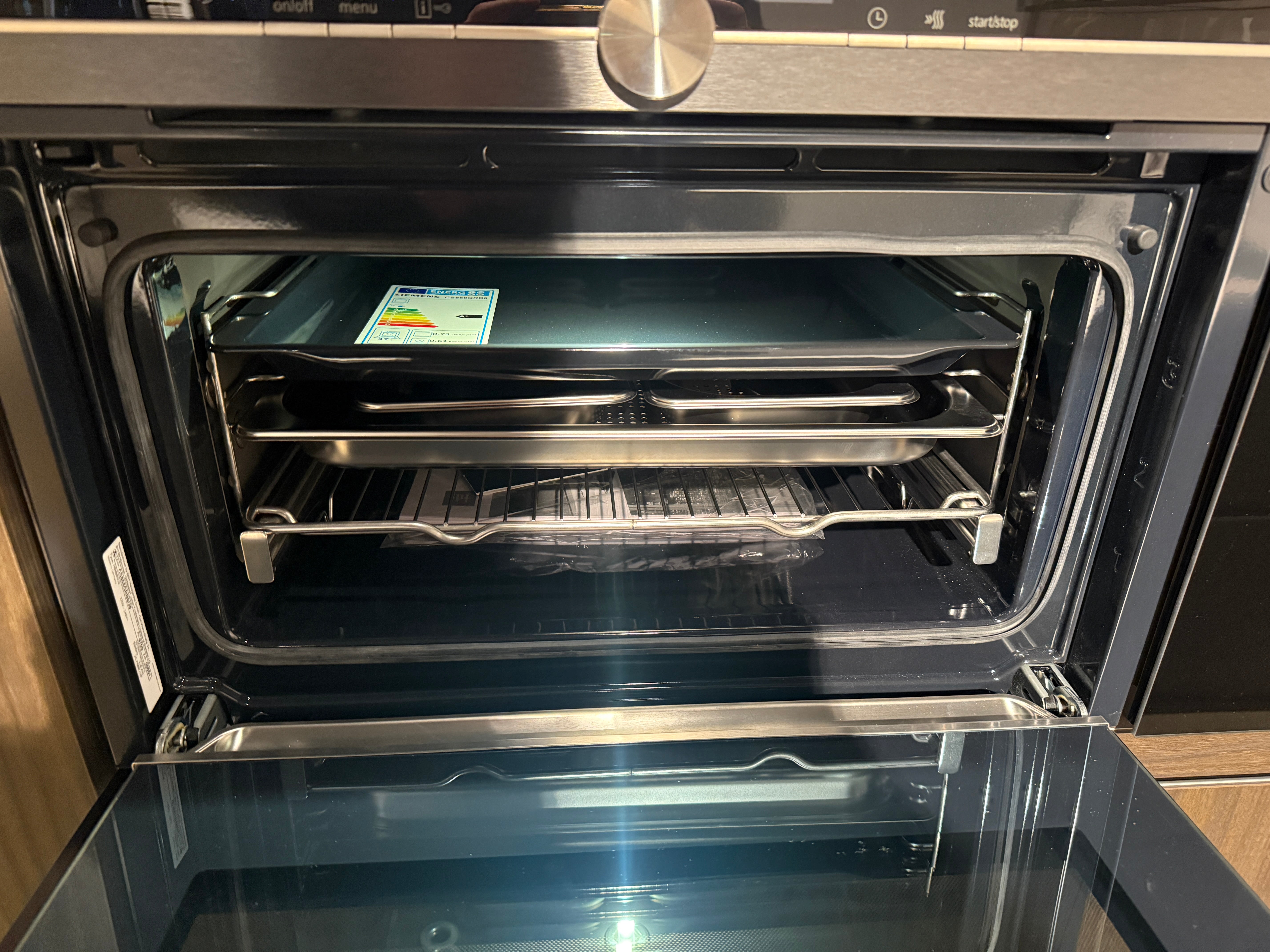 03060 - Donker eiken fineer eilandkeuken