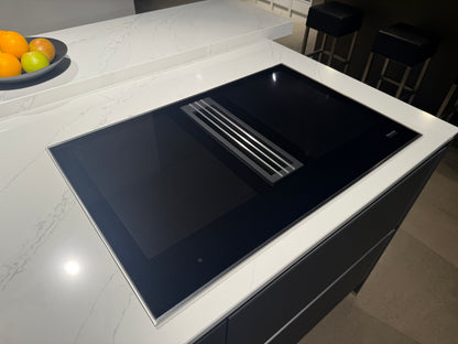 03060 - Donker eiken fineer eilandkeuken