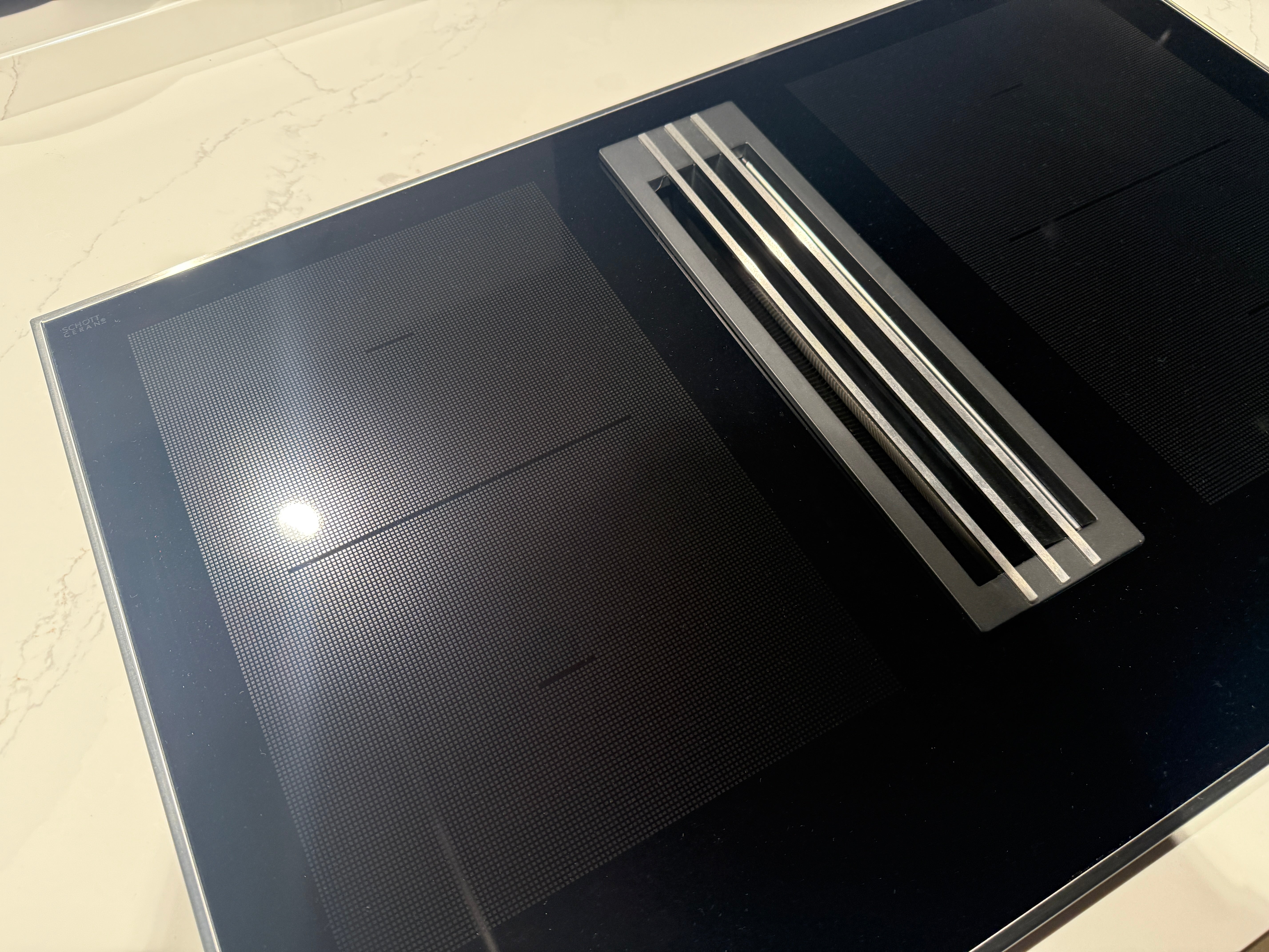 03060 - Donker eiken fineer eilandkeuken