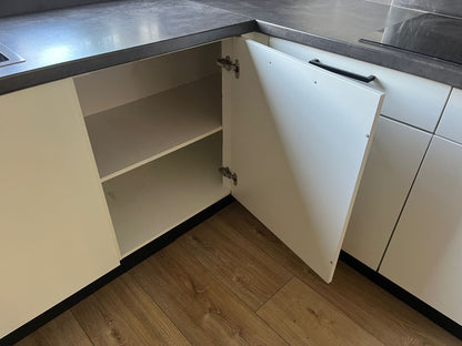 03184 - Witte hoekkeuken