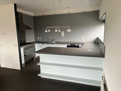 02912 - Moderne U-keuken