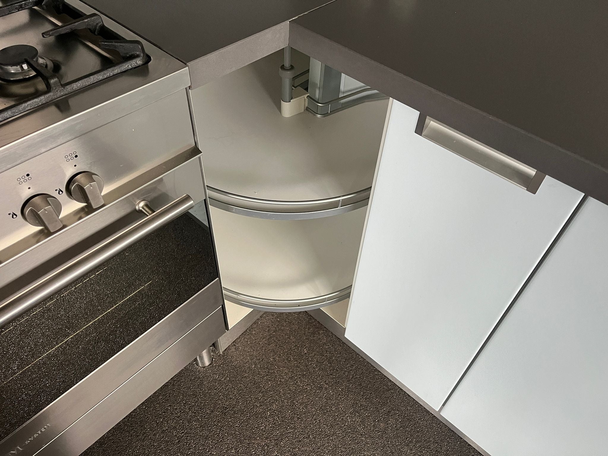 02912 - Moderne U-keuken