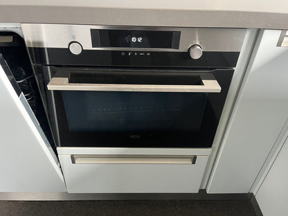 02912 - Moderne U-keuken