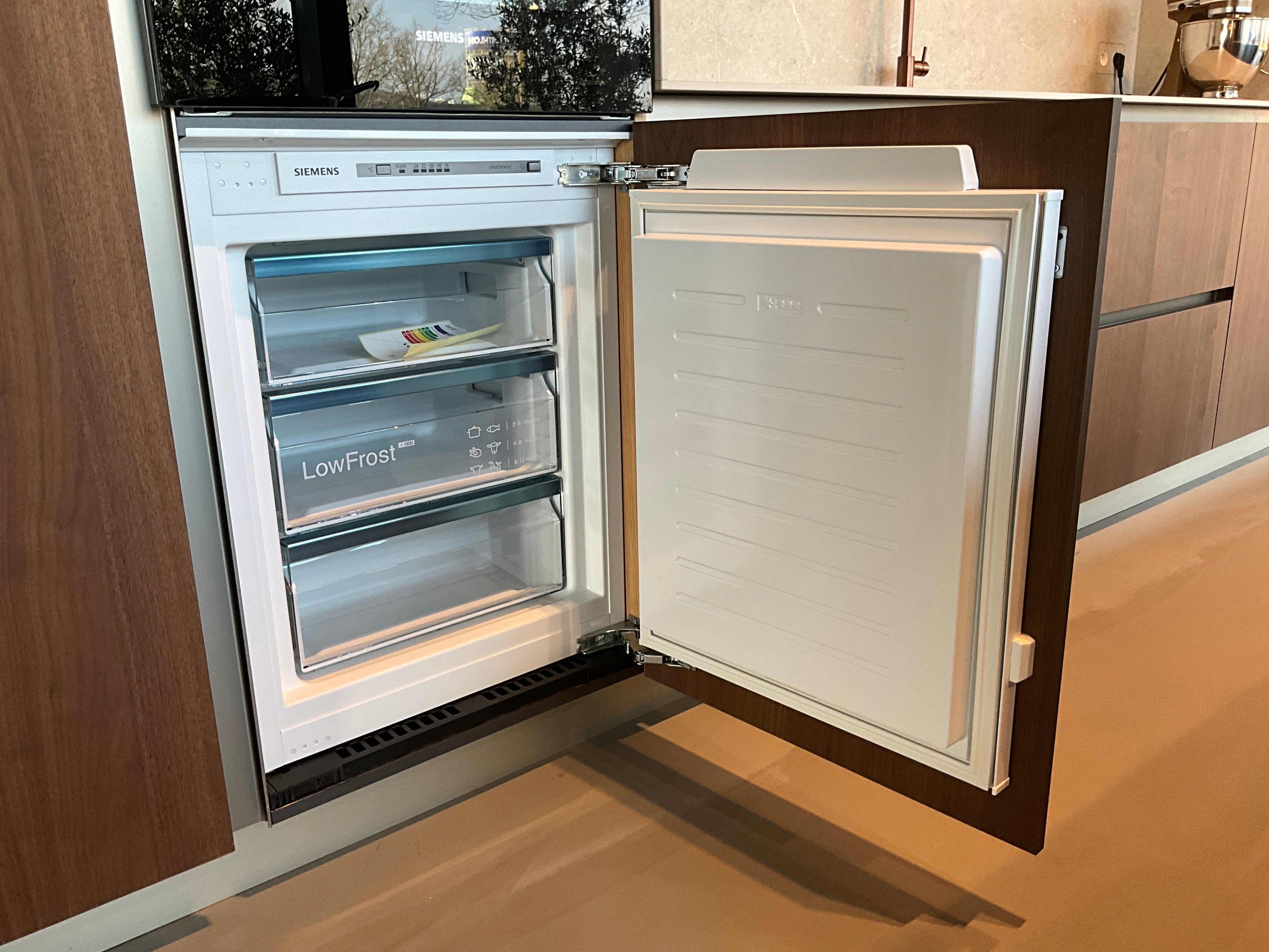 02461 - Moderne eilandkeuken