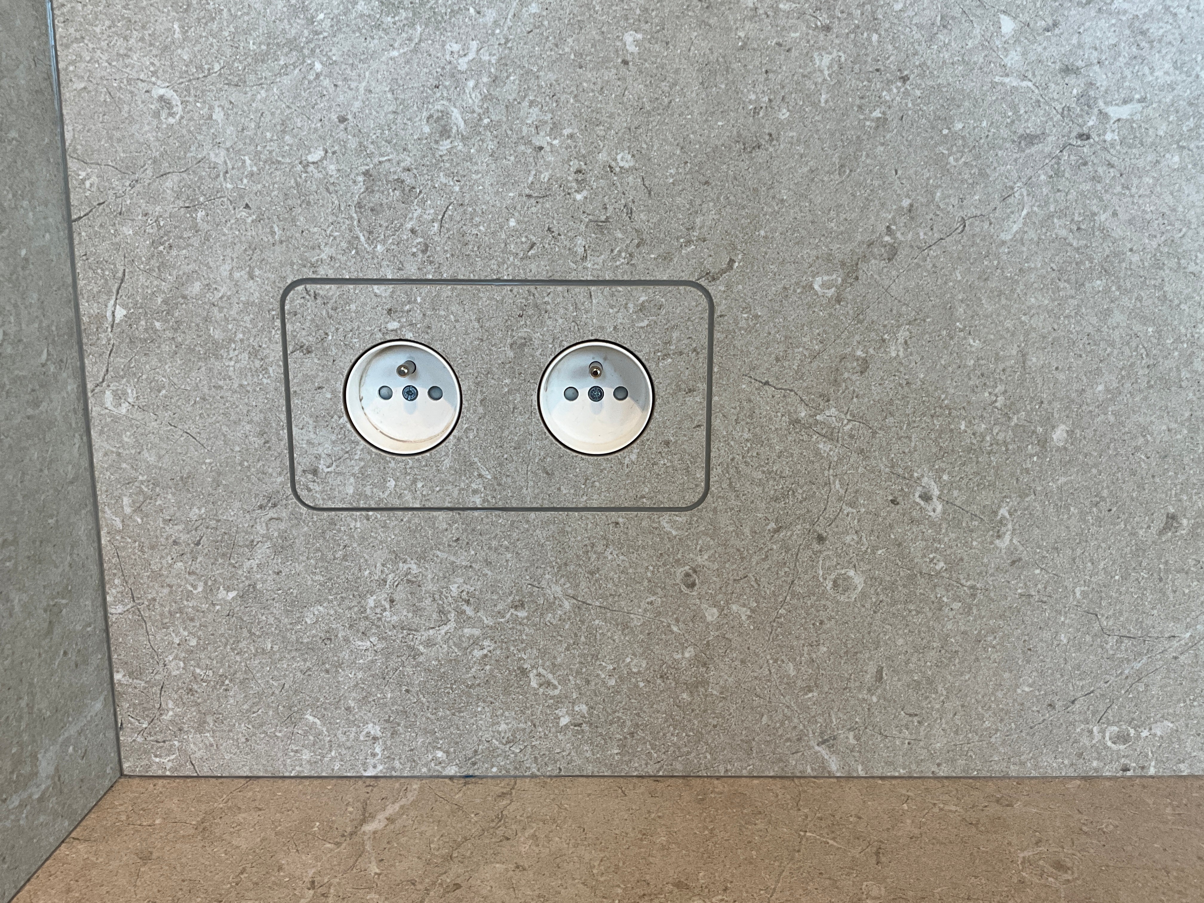 02461 - Moderne eilandkeuken