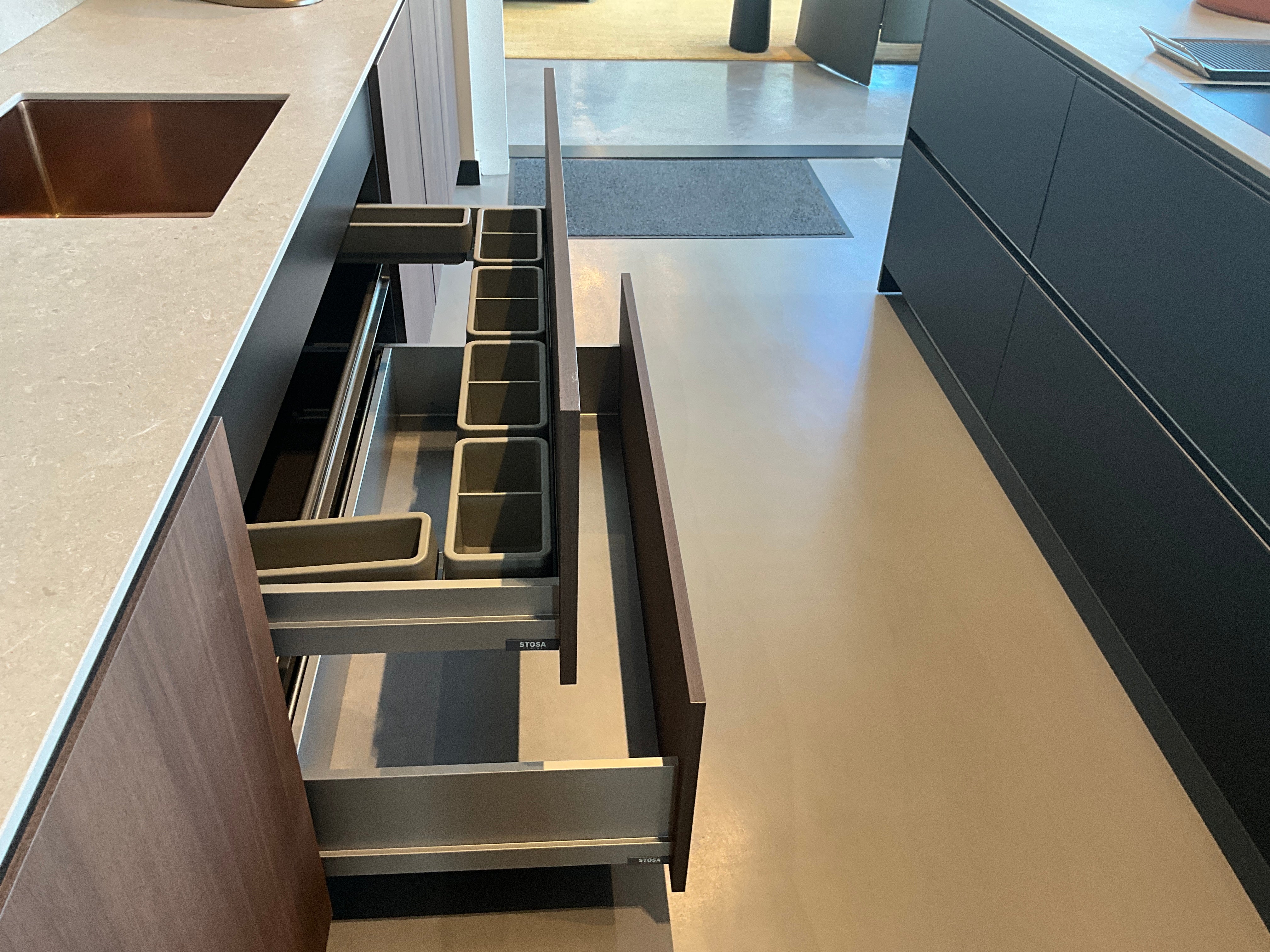 02461 - Moderne eilandkeuken