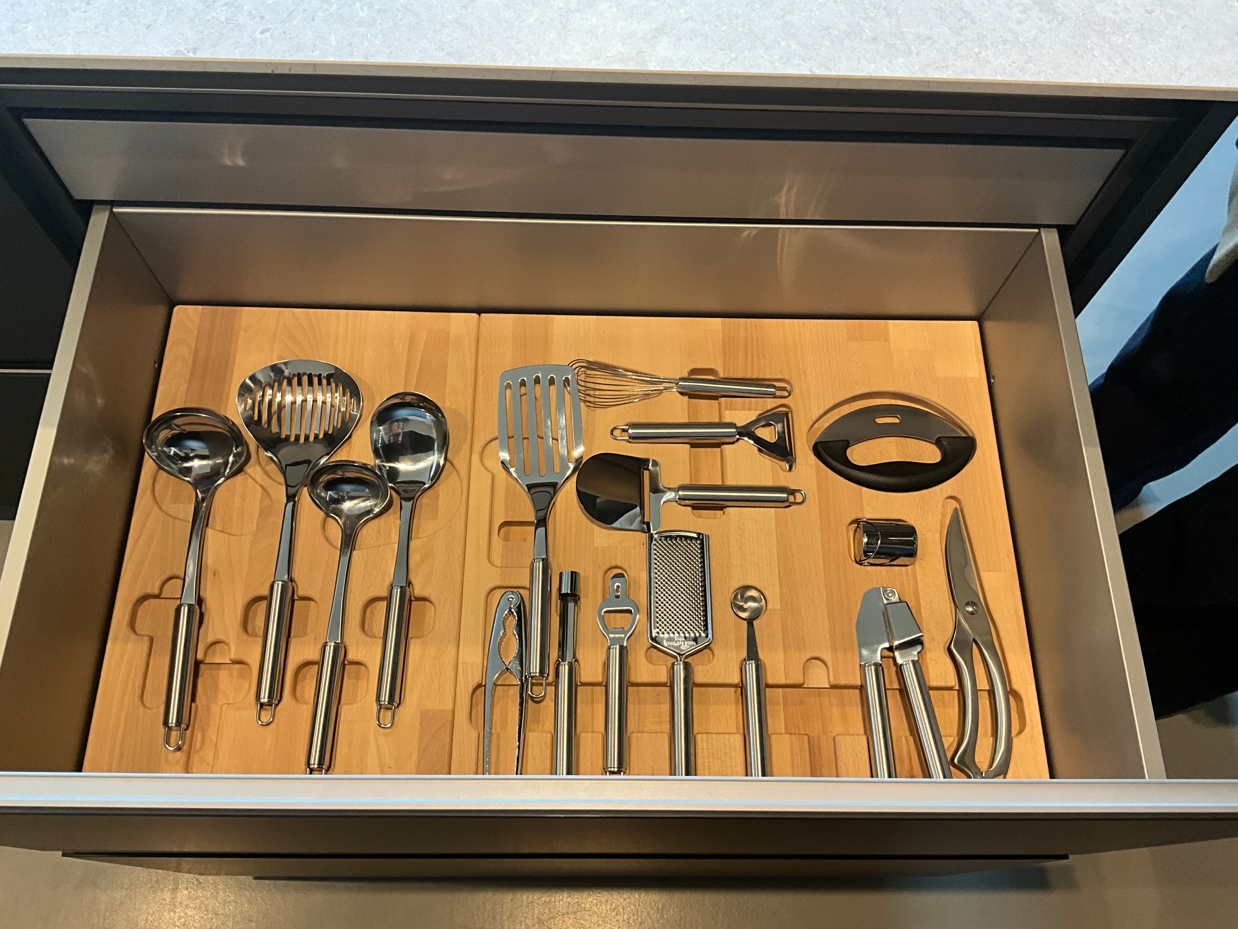 02461 - Moderne eilandkeuken