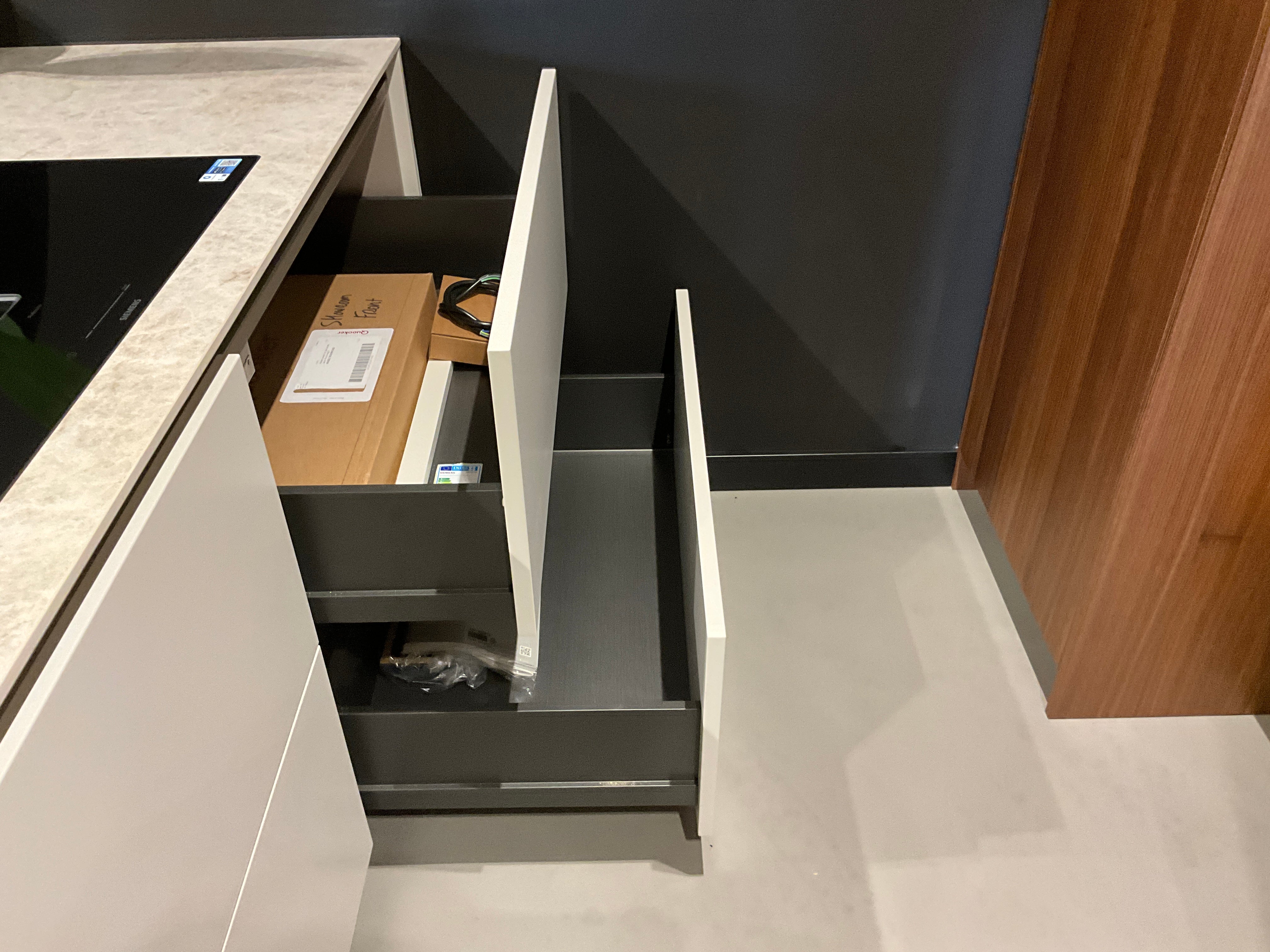 02448 - Eiken fineer eilandkeuken