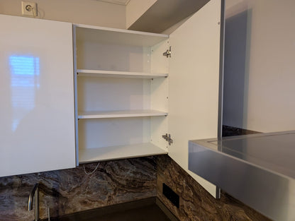 03120 - Moderne witte hoekkeuken