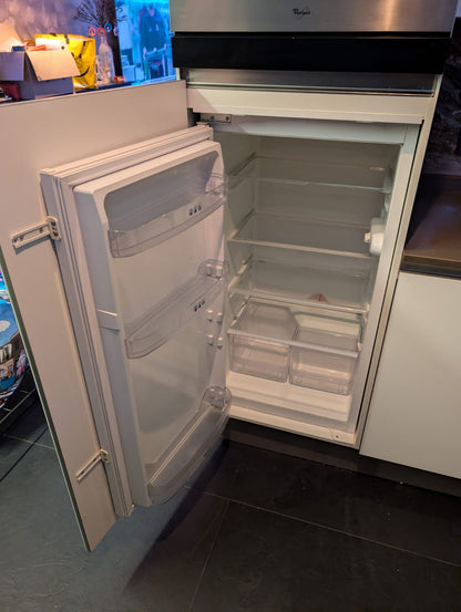 03120 - Moderne witte hoekkeuken