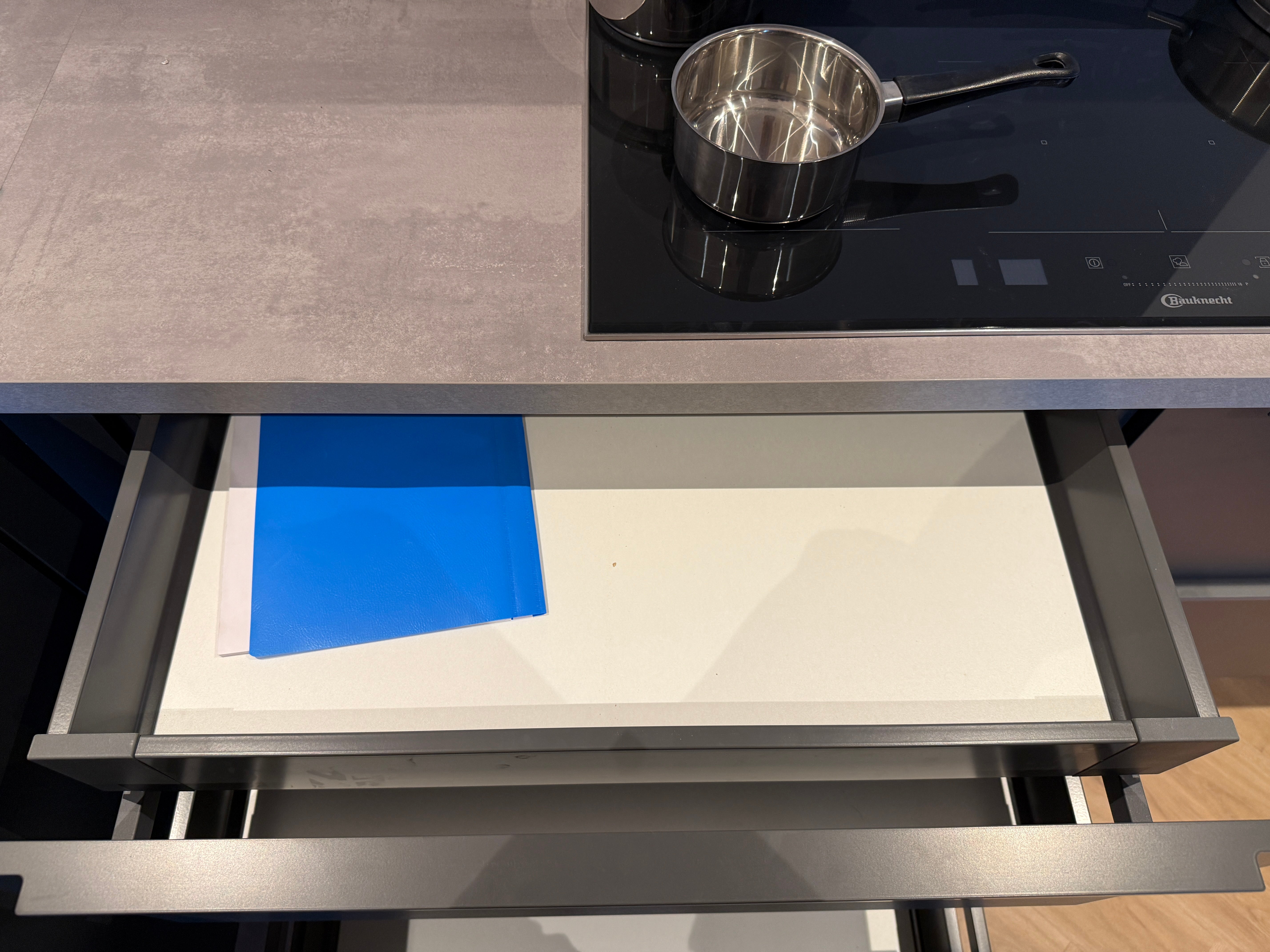 04035 - Betonlook U keuken
